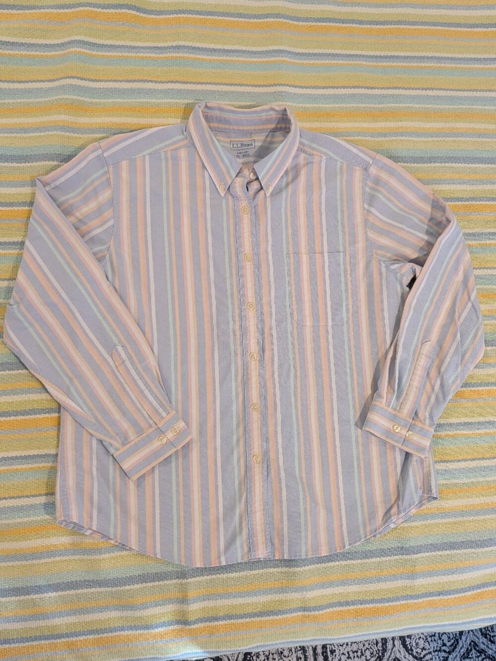 ⭐ Men's LL Bean Pastel Striped Button Up Size XL